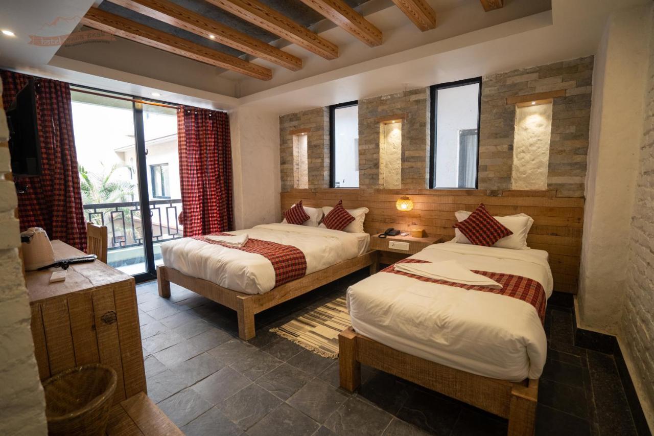 Hotel Mera Peak Private Limited Pokhara Exterior foto