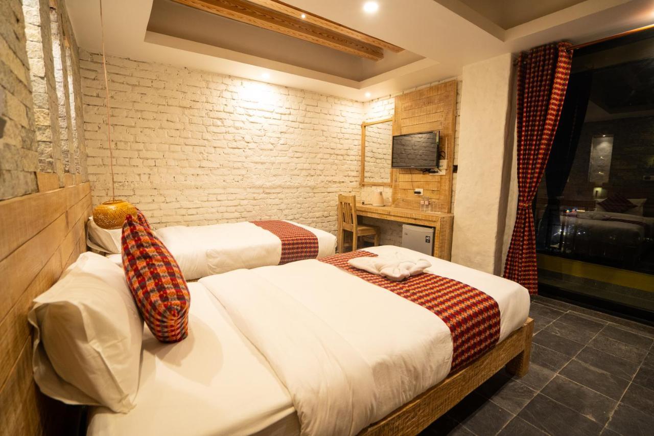 Hotel Mera Peak Private Limited Pokhara Exterior foto